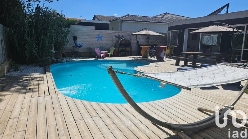 Maison - 217 m² - 5 pièces