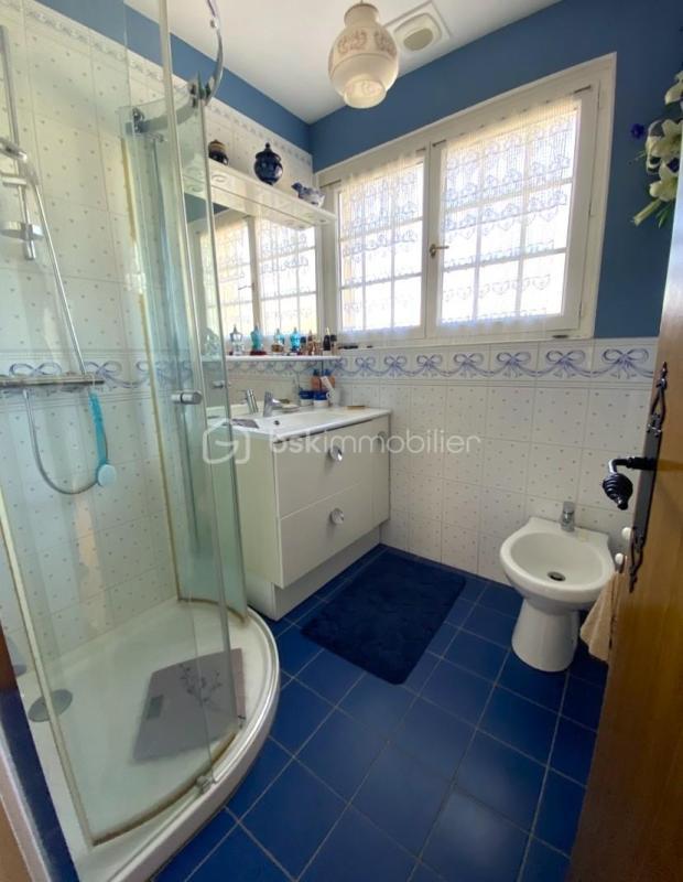 Maison - 141 m² - 6 pièces