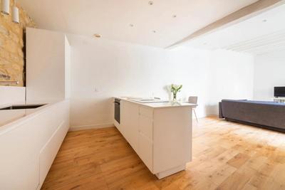 Appartement - 77 m² - 3 pièces