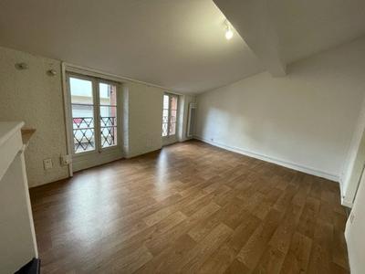 Appartement - 16 m² - 1 pièce