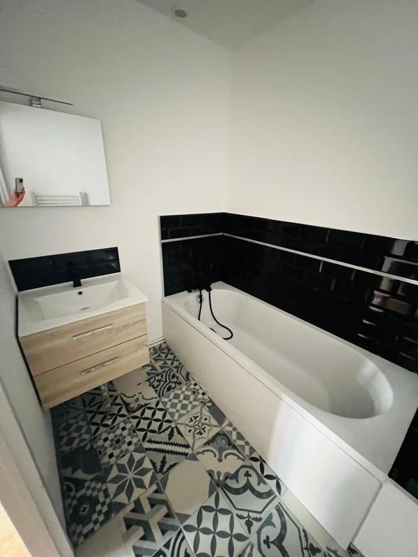 Appartement - 108 m² - 4 pièces