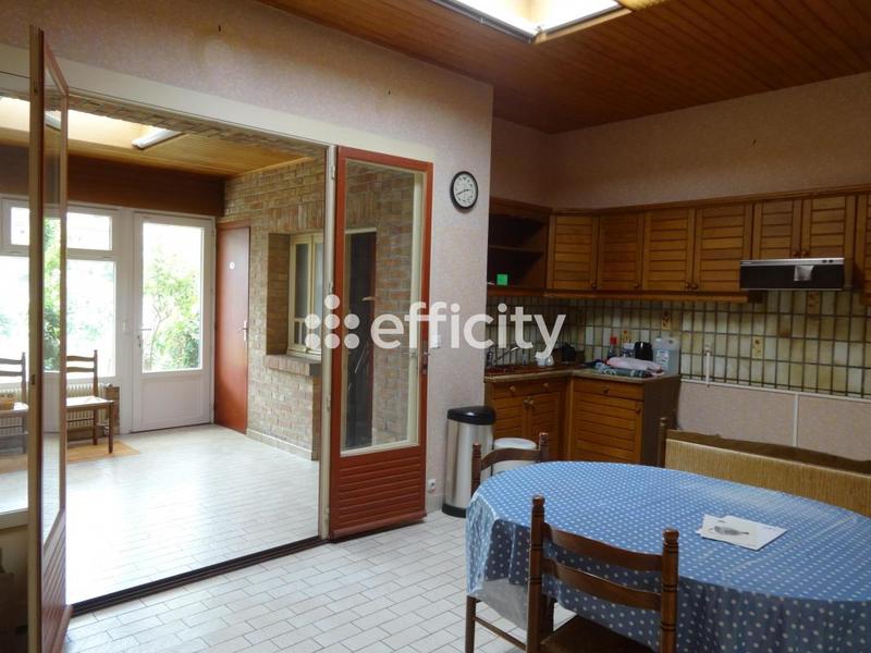 Maison - 145 m² - 6 pièces