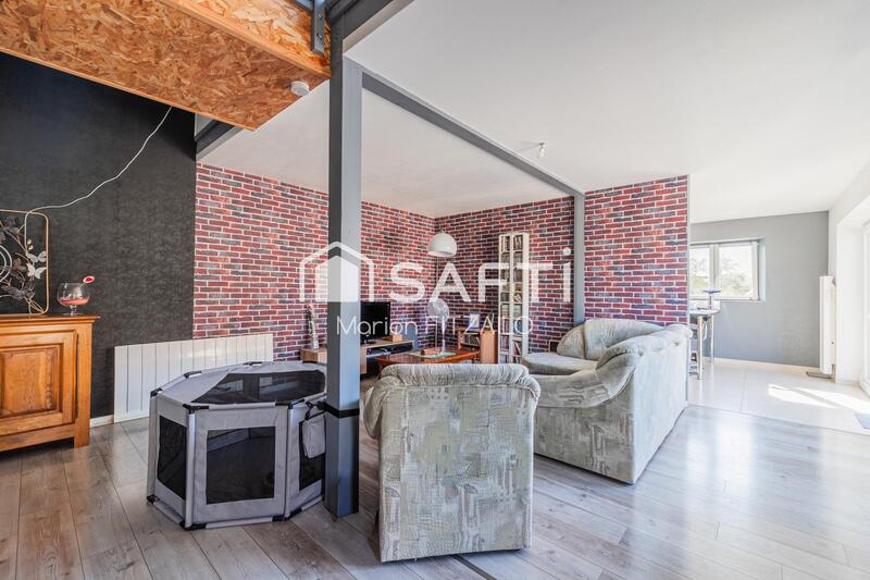 Maison - 318 m² - 8 pièces