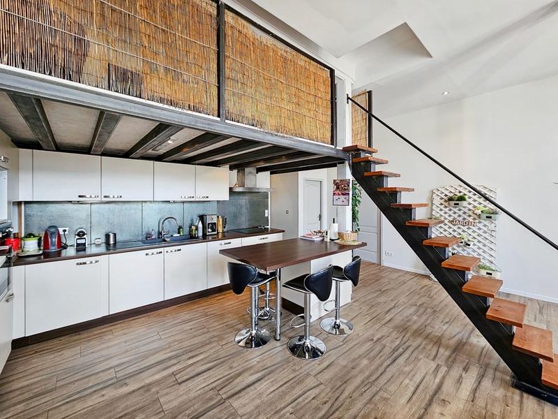 Appartement bourgeois - 128 m² - 6 pièces