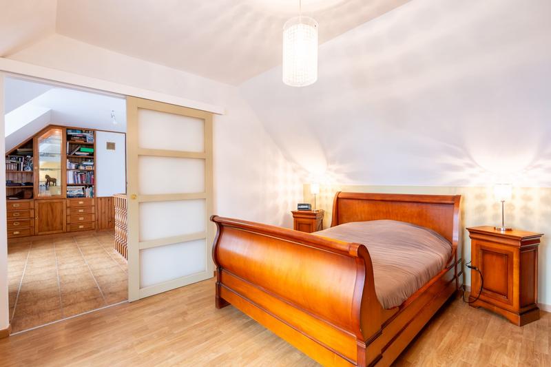 Maison - 151 m² - 6 pièces