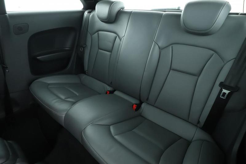 Audi A1 1.8 Tfsi s line s tronic 192 ch