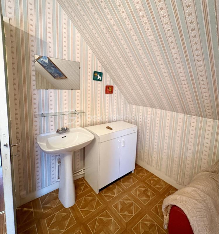 Maison - 96 m² - 6 pièces