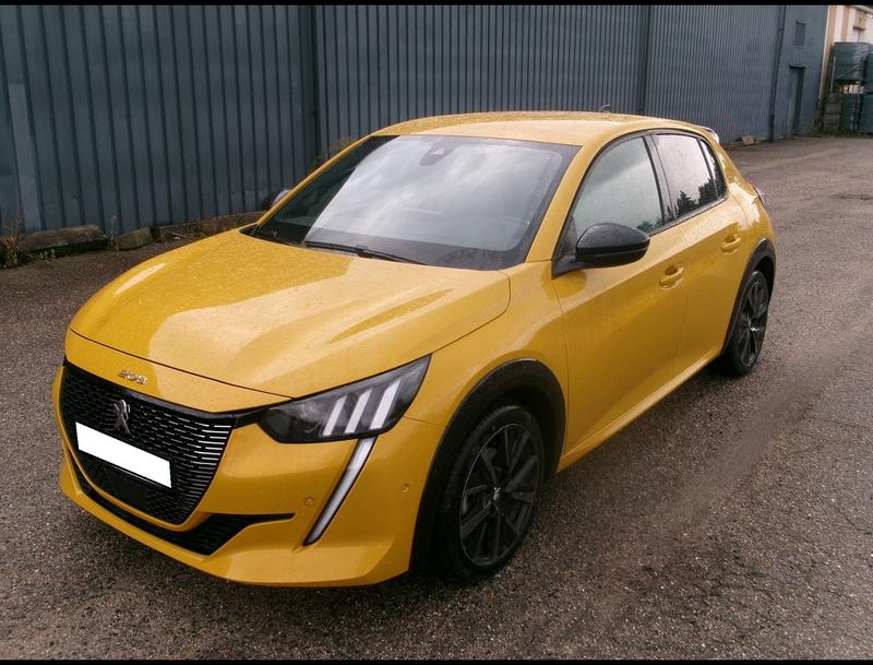 Peugeot 208 Ptech 100 Gt Pack Eat8