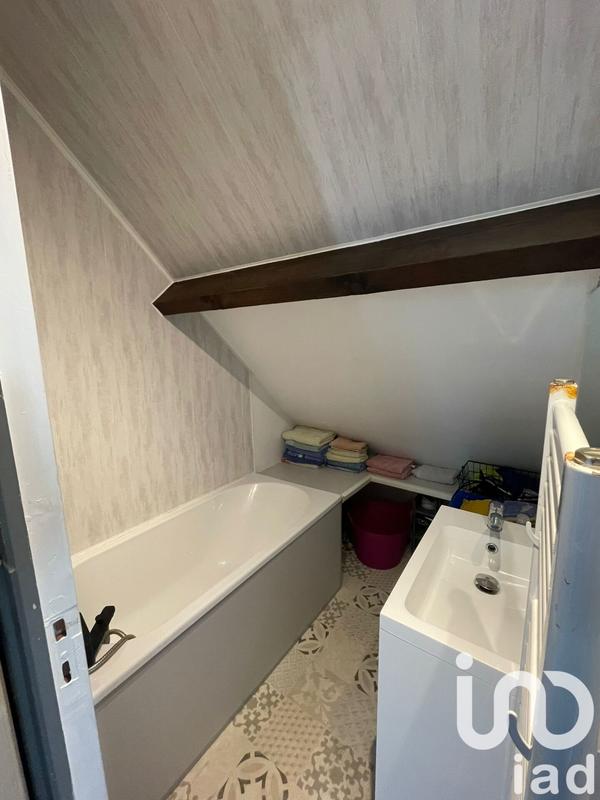 Maison - 122 m² - 6 pièces