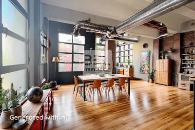 Loft - 300 m² - 6 pièces