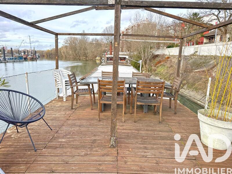 Maison - 180 m² - 6 pièces