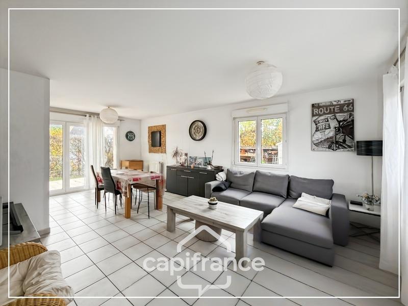 Maison - 98 m² - 5 pièces