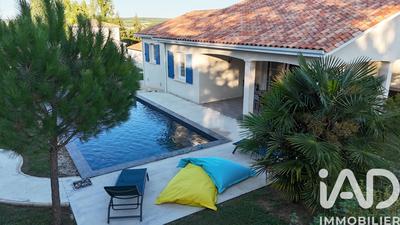 Maison - 150 m² - 5 pièces