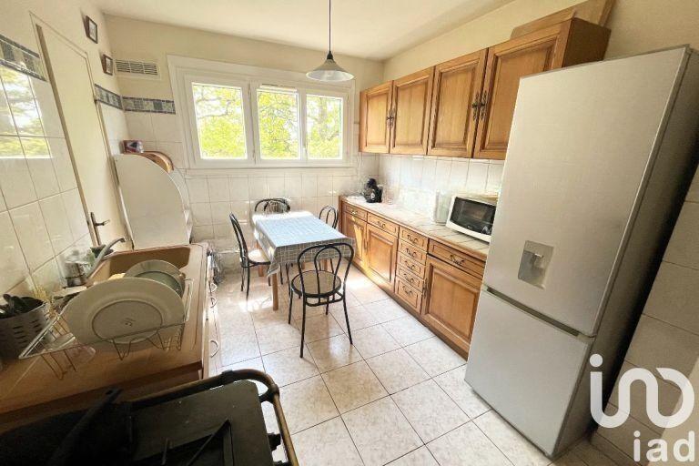 Appartement - 96 m² - 5 pièces