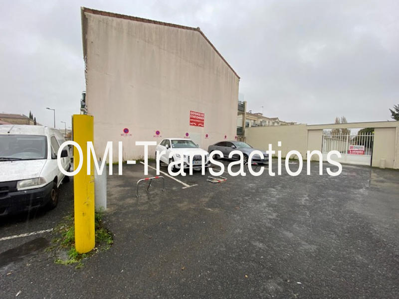 Local commercial - 207 m² - 8 pièces