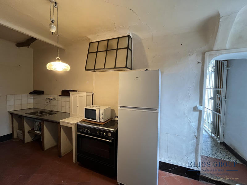 Maison ancienne - 180 m² - 8 pièces