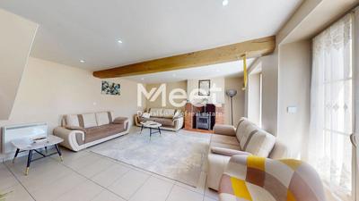 Maison - 140 m² - 4 pièces