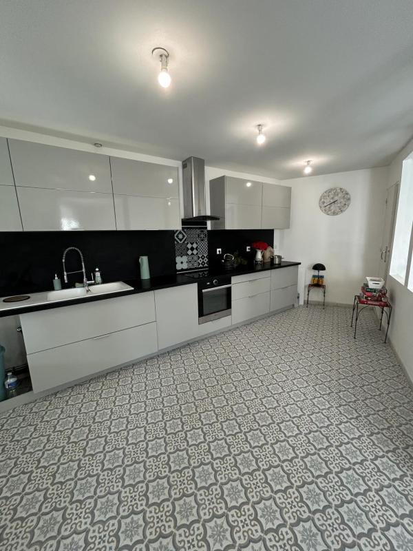 Maison - 75 m² - 3 pièces