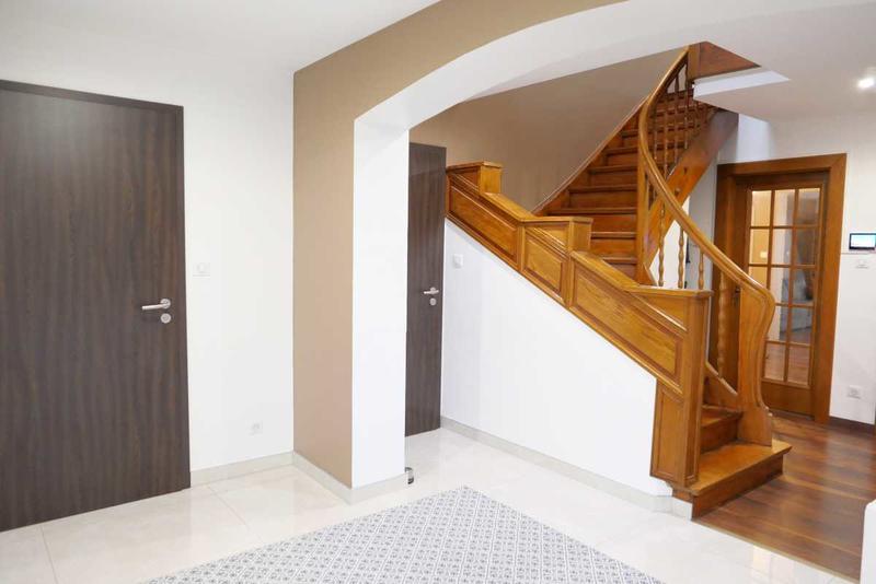 Maison - 192 m² - 7 pièces