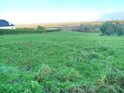 Terrain constructible - 1 800 m²
