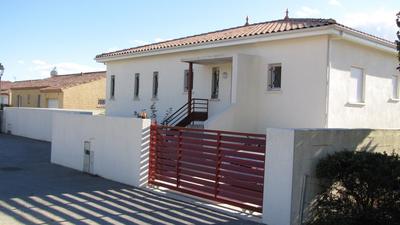 Maison - 180 m² - 5 pièces