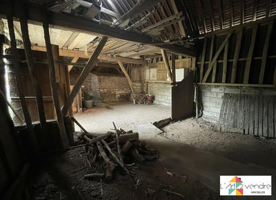 Maison - 95 m² - 1 pièce