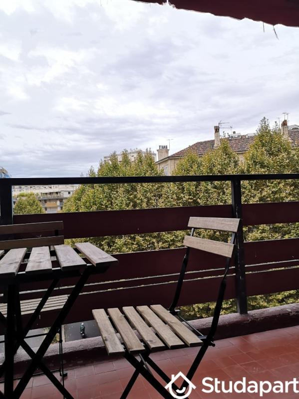 Chambre - 12 m² - 1 pièce