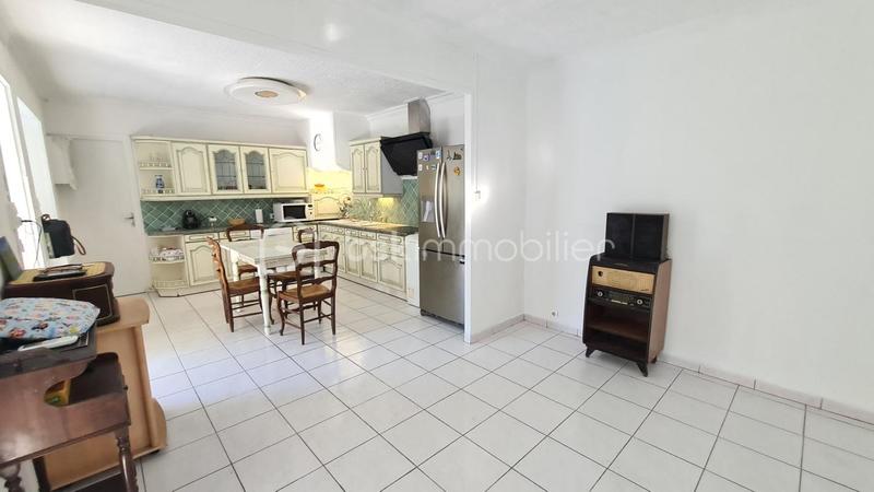 Maison - 85 m² - 3 pièces