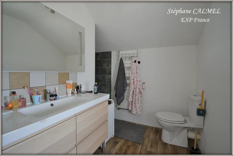 Maison - 209 m² - 9 pièces