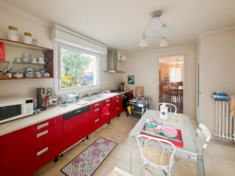 Maison - 178 m² - 7 pièces