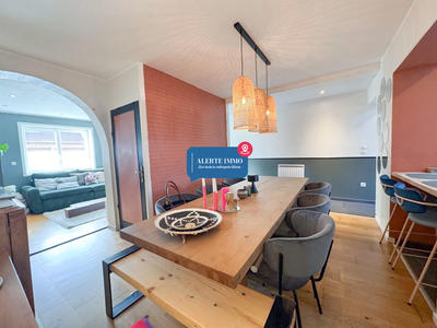 Maison - 105 m² - 5 pièces