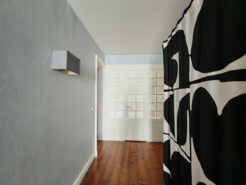 Maison - 207 m² - 6 pièces