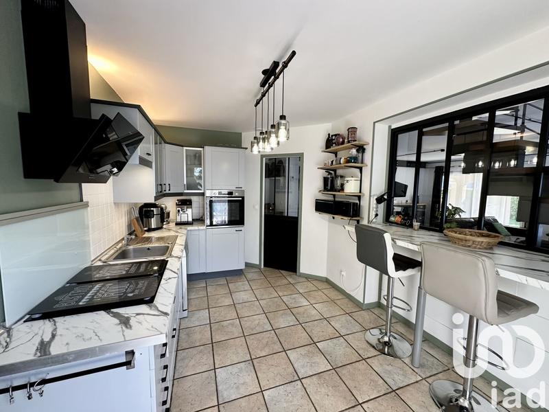 Maison - 146 m² - 6 pièces