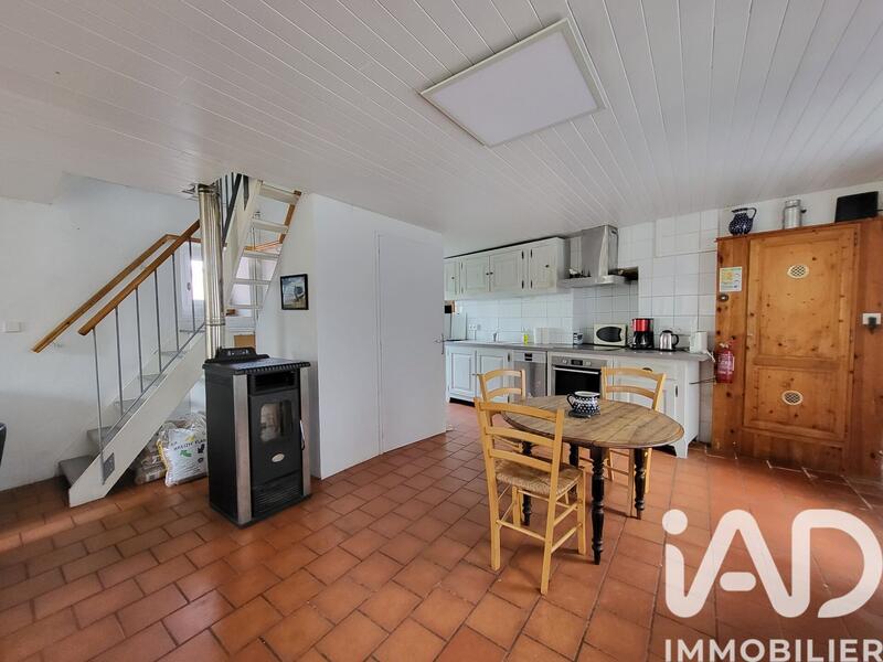 Maison - 75 m² - 5 pièces