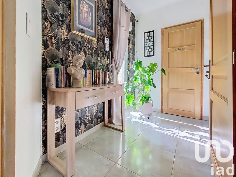 Maison - 208 m² - 9 pièces