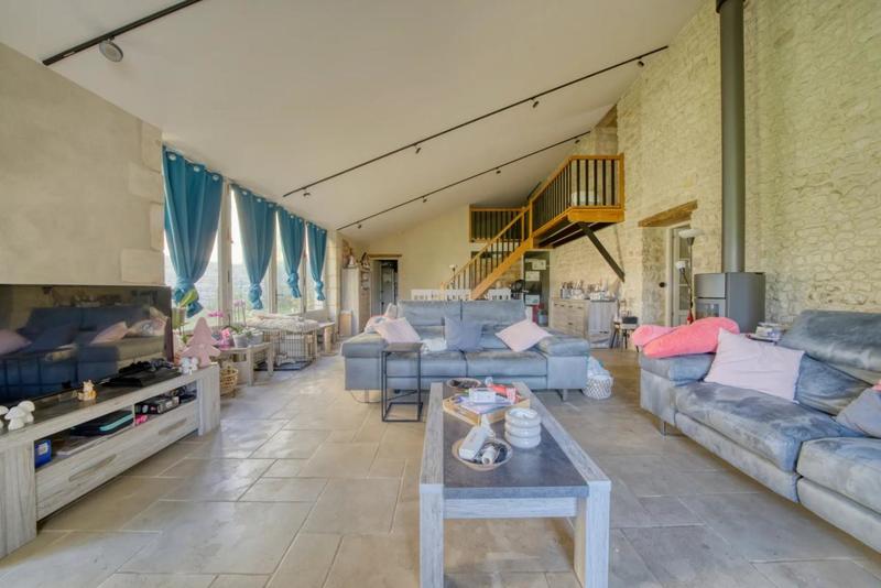 Longère - 300 m² - 10 pièces