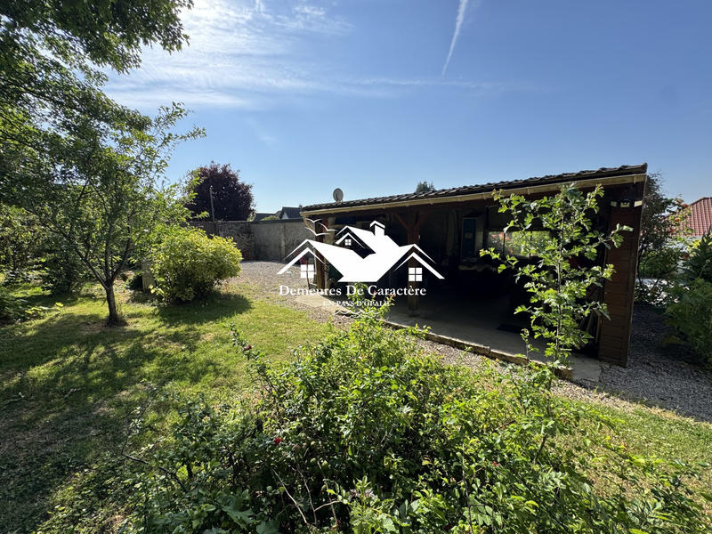 Maison - 215 m² - 7 pièces