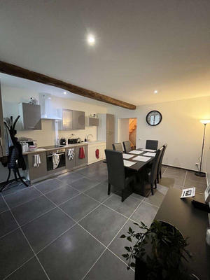 Appartement - 108 m² - 5 pièces