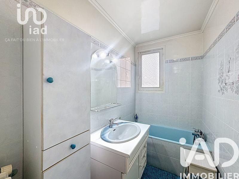 Maison - 99 m² - 5 pièces