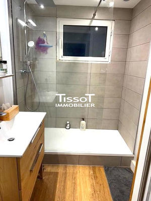 Appartement - 77 m² - 3 pièces