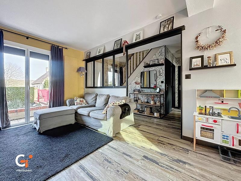 Maison - 106 m² - 5 pièces