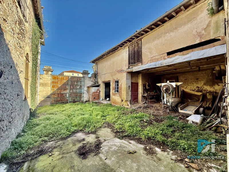 Propriété - 296 m² - 3 pièces