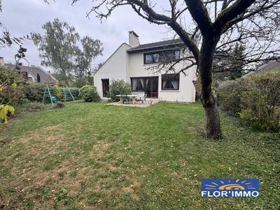 Maison - 117 m² - 6 pièces