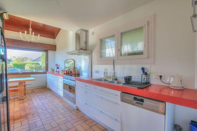 Maison - 171 m² - 5 pièces