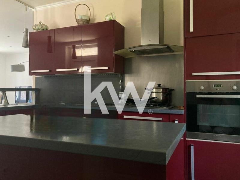 Maison ancienne - 106 m² - 5 pièces