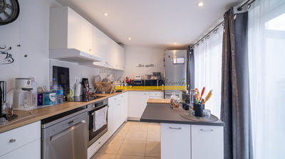 Maison - 162 m² - 8 pièces