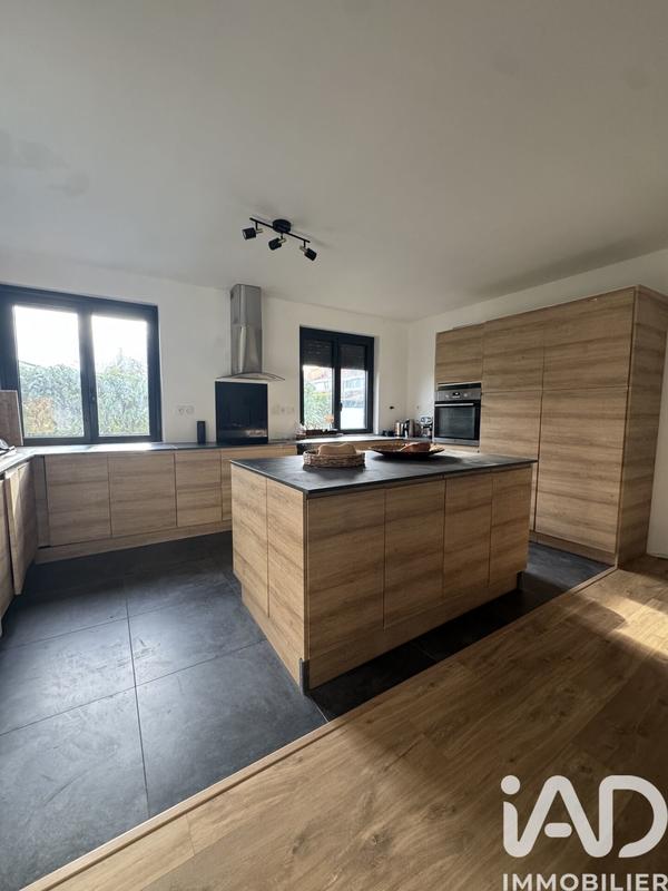 Maison - 134 m² - 5 pièces