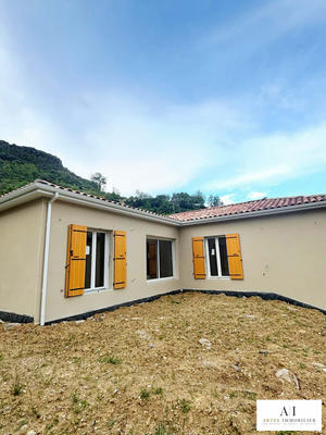 Maison - 133 m² - 5 pièces