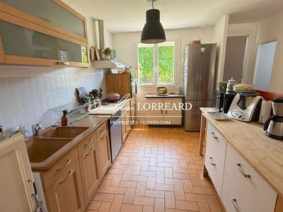 Maison - 141 m² - 6 pièces