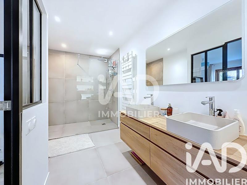 Maison - 175 m² - 6 pièces